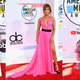 Illustration for article titled Statement Suits, Plush Pinks, and a Lotta Gowns on the American Music Awards Red Carpet